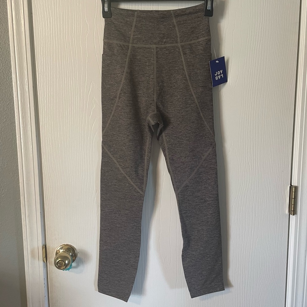 JoyLab Gray Athletic Leggings With Pockets